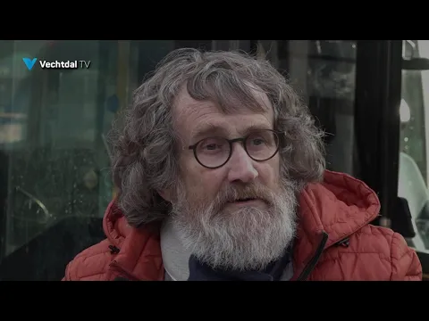 Hej! Sjeffeur ...  Verhalen van de schrijvende buschauffeur Bertus Grotenhuis 