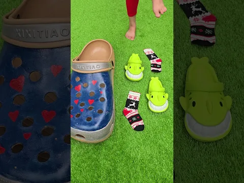 Cute shark slides 🐬🐊🐋 Super cool giant sandals 🦶👣🦵 #love #satisfying #trendingshorts
