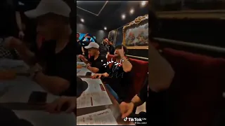 اغنية مفيش مبروك رجعلي الفرح عمر الكروان وبندق 