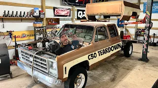 Ripping Apart My 79 C30 - Engine Trans Bed GONE in One Day