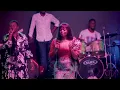 PRINCESSE BETU CETTE CHANSON TO TOMBOLI MA SURPRIS DANS  CETTE SALLE