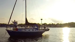 Moving Aboard Our Endeavour 32 Sailboat | Sailboat Story 16