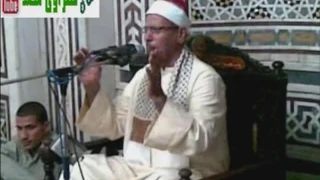 المبتهل فوزى عبد الغفار ابتهال اذا ضاقت بك الاحوال يوما فصلى بالاسحار على محمد 