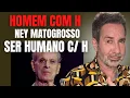 Download Lagu HOMEM COM H - NEY MATOGROSSO GANHA O MUNDO C/ FILME DO ANO. MAIS Q HOMEM, SER HUMANO C/ H #netflix