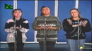 في الدار يمي نلتقي وصعبت علينا دارنا يمي يمي يمي دندنها