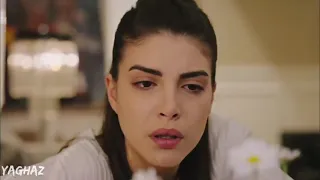 في ذكريات عايشة معانا لحد نهايتناعبت أعيش في البعد أنا على حس حكايتنايضيك تغيب وأغيب ونبقى نهينا دندنها