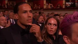 رد فعل فان دايك غير متوقع من فان دايك لحظة فوز ليونيل ميسي بالكرة الذهبية 