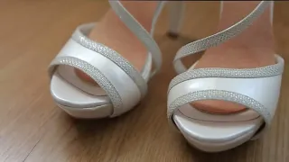 Batoul Bouni Allah W Smala Aliky Ya Sabiya بتول بني الله و اسم الله عليكي يا صبية 