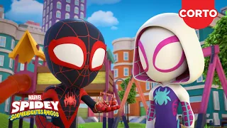 Spidey y sus sorprendentes amigos | Clip | La aventura de Zola