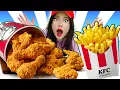 Download Lagu LILY BUILDS HER OWN KFC AT HOME TO MAKE THE WORLD’S LARGEST FOOD BY SWEEDEE