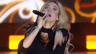 Arash Feat Helena Broken Angel Live Performance 