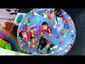 Download Lagu Family Fun Kids Pool/Deeva Salsa dan teman teman mandi di kolam rumah/mandi bebas Corona 😅