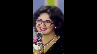عزيزة جلال    لسه يادوبك ما كملناش سنه واتخاصمنا وانت الغلطان مش انا    هو الحب لعبة                 دندنها