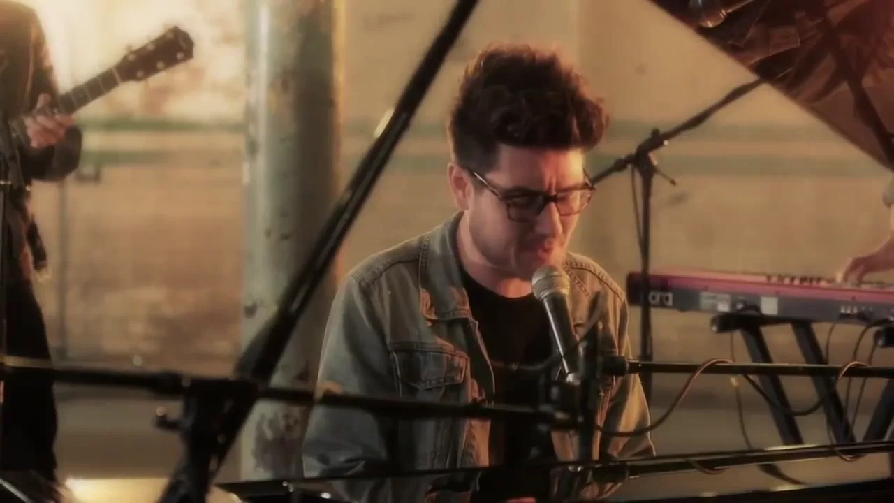 Bastille - Pompeii (Acoustic Live)