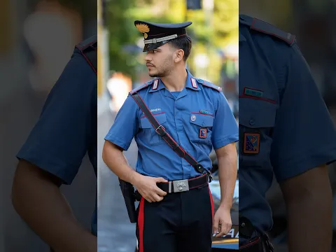 I surprised an Italian Carabinieri 🇮🇹🫡 #streetphotography #carabinieri