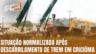 Vagões de trem tombados são retirados e via liberada em Criciúma