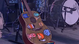 super furry animals juxtapozed with u acoustic version 