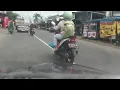 Download Lagu Jalan jalan bareng keluarga ke kota sebelah