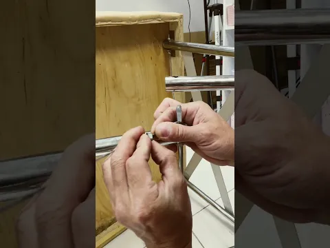 an easy way to connect a cable