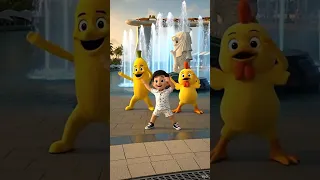 The Chicken Banana Dance with Yuvu at the Merlion Singapore