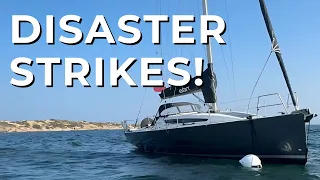 Yacht Crashes into Rocks – Every Sailor’s Worst Nightmare!