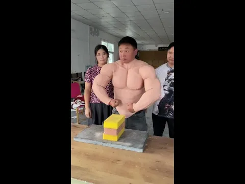 练成了中国功夫大师丨飞牌绝技丨气功 中国功夫大师丨飞牌技巧丨气功 #搞笑#功夫#funny#kungfu