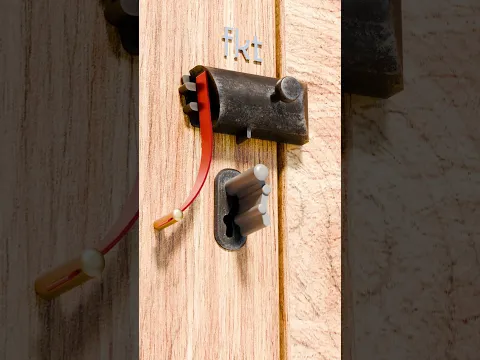 A Minimal Auto Close Key Lock