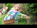 Download Lagu Arianka hledá po zahradě dárečky od Velikonočního Zajíčka!