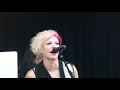 Download Lagu Skillet - The Last Night (In The Rain) - Live HD (Uproar Festival 2014)