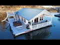 25 x 35 Floating Cabin 2 Bath - Approx on Norris Lake TN