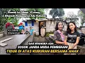 WANITA CANTIK PEMBERANI YANG NEKAD TIDUR DI ATAS KUBURAN BERSAMA ANAK NYA TINGGAL DI RUMAH KECIL