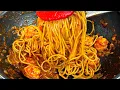 Download Lagu Spaghete cu creveti si sos de rosii se prepara in 10 minute si nu ai nevoie de multe ingrediente.