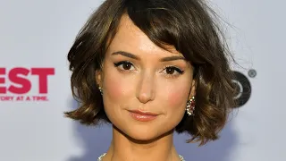 Why You Don t See Many Milana Vayntrub AT T Commercials Anymore