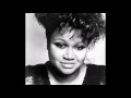 Download Lagu Gwen Guthrie ‎– Outside in the Rain