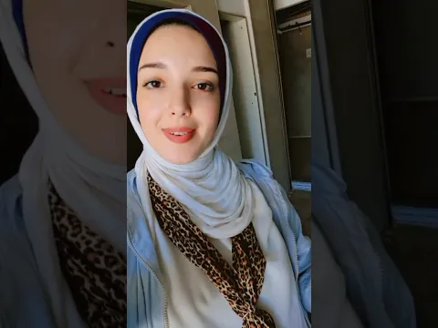 Aya, une animatrice francophone qui va animer un atelier de dessin pour les enfants de Gaza.