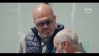 حياة كريمة   عامل نظافة ومش معاه غير تمن الاكل ومع ذلك ساعد بنت صغير وقال   من عند الله وراحت لله  دندنها