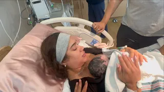 SHE’S FINALLY HERE.. EVERYONE MEET OUR BABY GIRL!!! 🥹❤️ ** FACE REVEAL!! ** (FULL BIRTH Vlog)