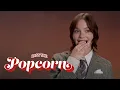 Download Lagu Emma Myers Spills 'Wednesday' Tea \u0026 Her Worst On-Screen Kiss | Pass the Popcorn | Seventeen