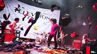 Television off - เสื้อผ้า | Things [Music Video]