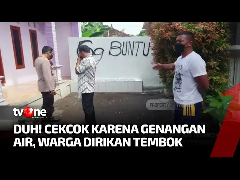 Gara-gara Genangan Air, Warga Dirikan Tembok Setinggi Dua Meter di Tengah Jalan