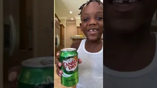 Mom Says No But GRANDMA Always Says YES Super Siah Shorts 