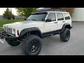1998 Jeep Cherokee XJ on Dana 44 s - Super Clean