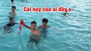 Hoàng Em Đưa Ae Team Đi Bơi Bất Ngờ Nhặt Được Vật Thể Lạ