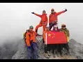 Download Lagu The Chinese Climbers Conquer Carstensz Pyramid
