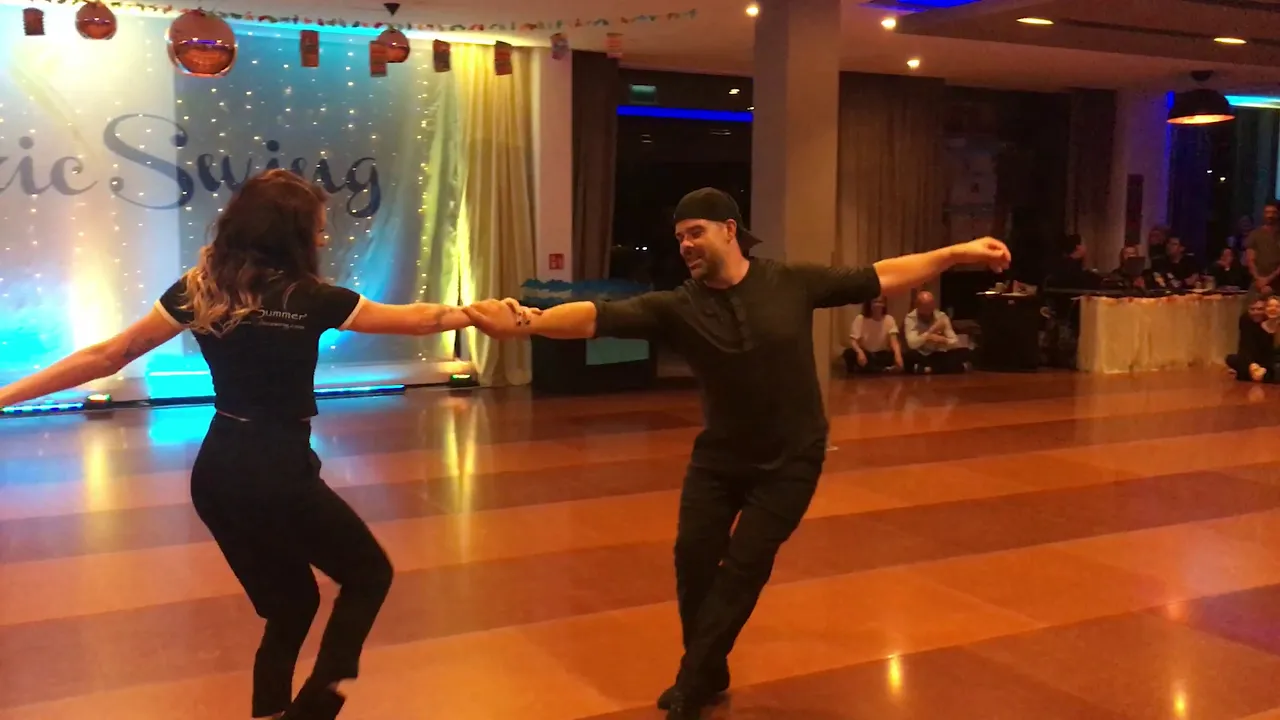 PJ Turner & Alyssa Glanville - ProShow Lead&Follow - Baltic Swing 2019