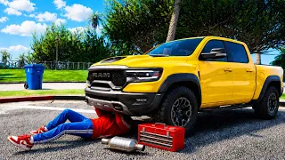 STEALING PEOPLES CATALYTIC CONVERTERS IN GTA 5 RP!