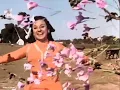 Download Lagu Umar hai satrah Saal itni lambi choti hai / Lata Mangeshkar / Pyar Ki Kahani 1971