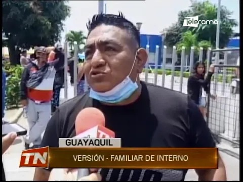 Familiares continúan buscando información de internos asesinados