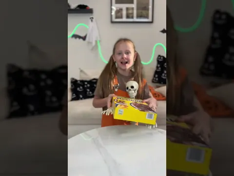 كم عدد قطع الحلوى التي أحصيتها؟ 🍫 #عائلة #دبي #shorts# viral #الامارات