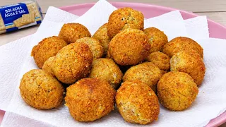 SÓ 3 INGREDIENTES 😱 BOLINHO DE BOLACHA ÁGUA E SAL - SUPER FÁCIL E RÁPIDO DE FAZER 🔥